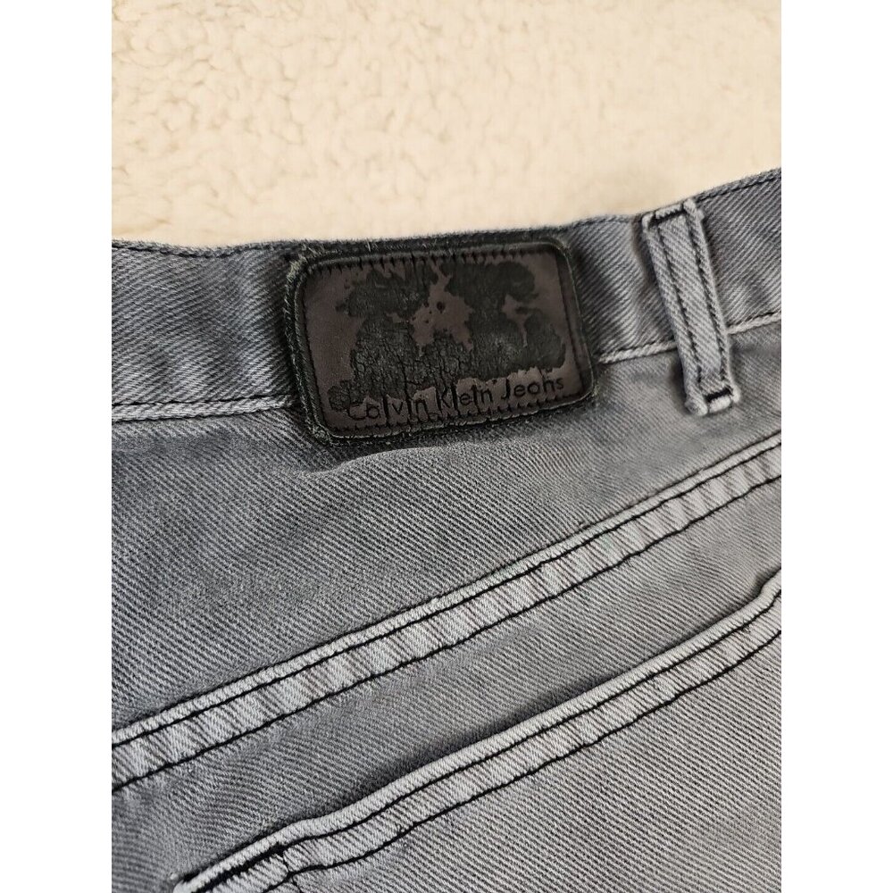 Calvin Klein Jeans Men's Size 34x30 Easy Fit Straight Leg Gray Wash Inseam 23 In - Picture 15 of 16